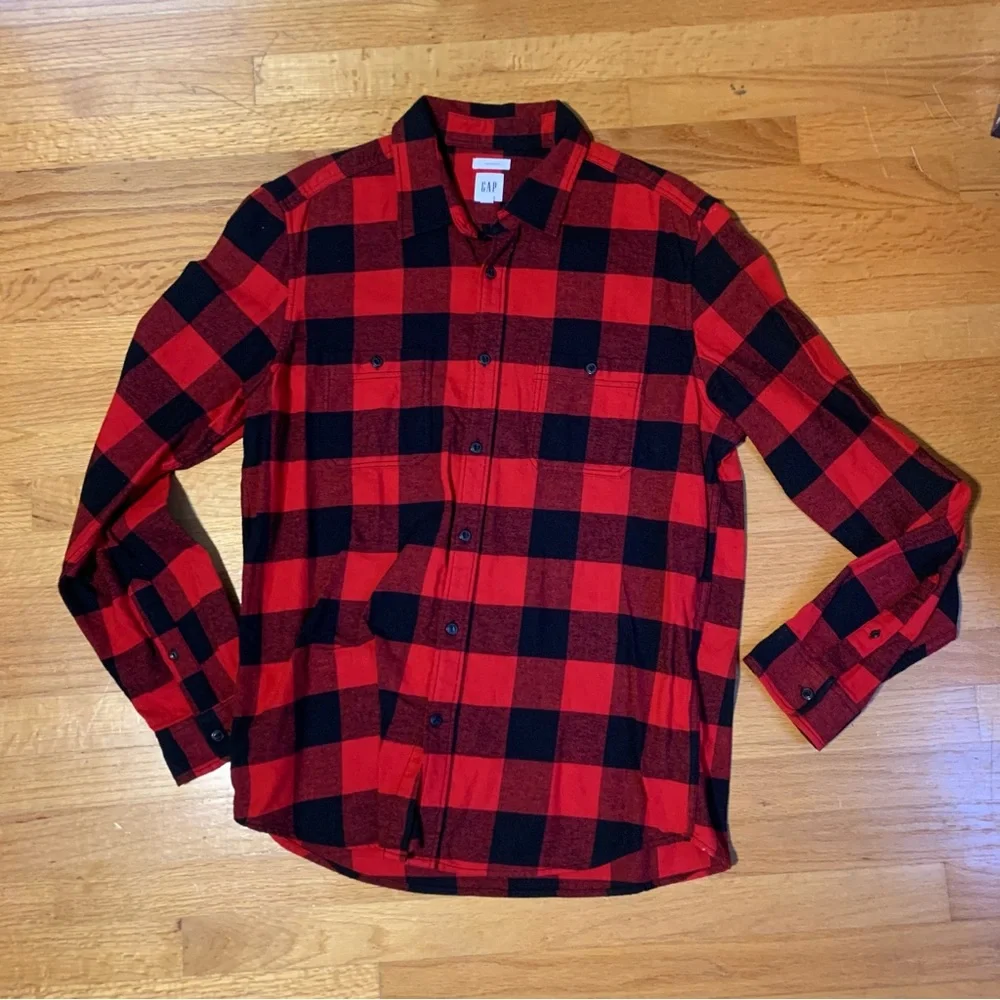 Gap Buffalo Plaid Untucked Long Sleeve Flannel Shirt Red and Black Men's Large - Picture 1 of 5